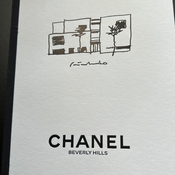 CHANEL NOTEBOOK- Blank Chanel Notebook 8.25”H x 5.10” W x .25” D White Pages NIE - Picture 16 of 16